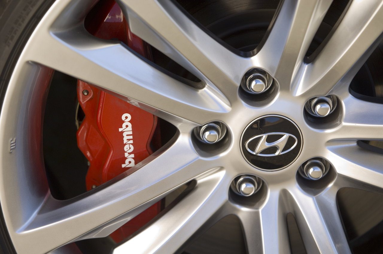 Hyundai Brake Repair | Quality 1 Auto Service Inc image #2